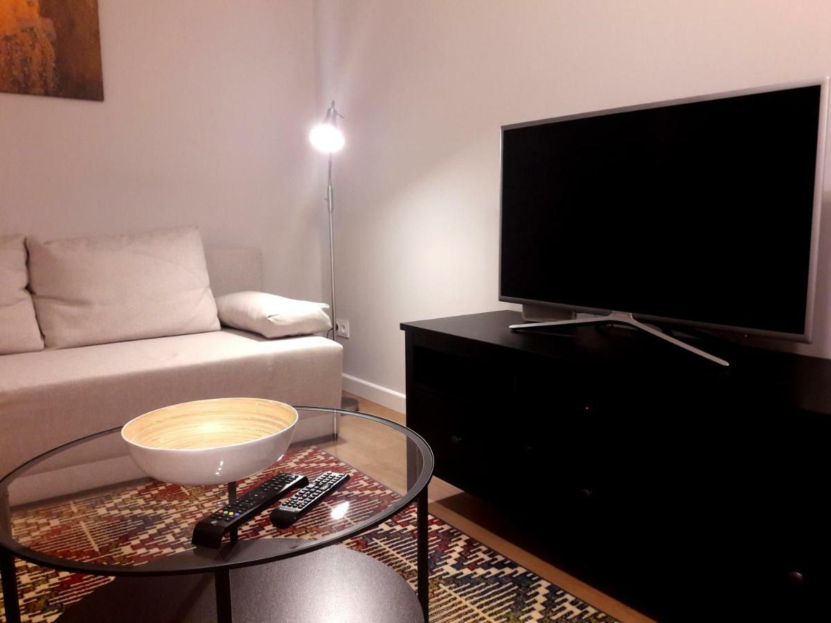 Апартаменты Modern & Quiet In Royal Wilanow With Netflix Варшава Экстерьер фото